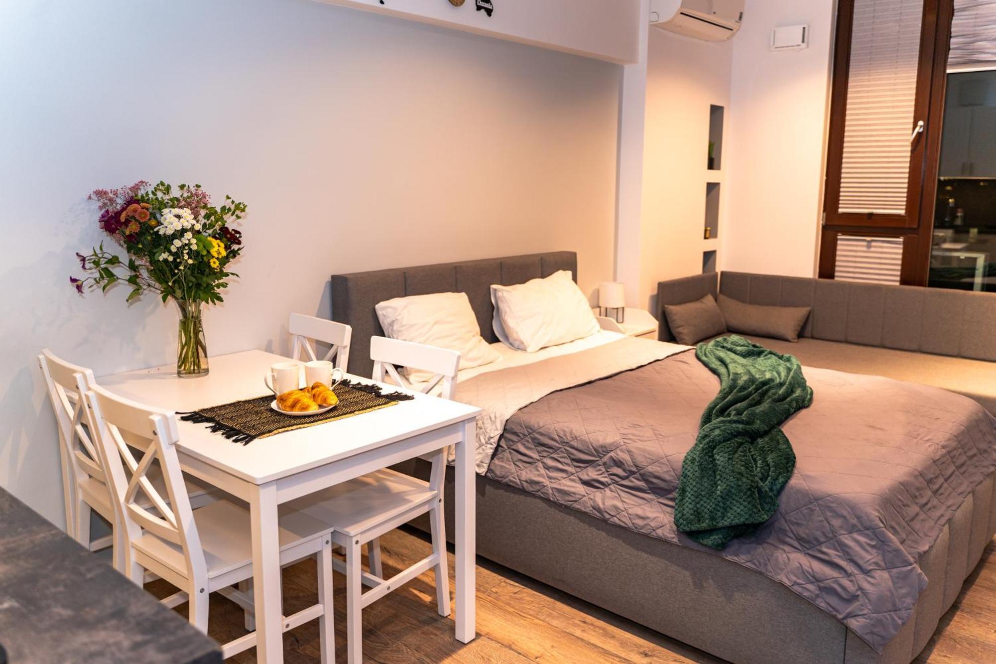 Triton Apartments In Warsaw Room photo