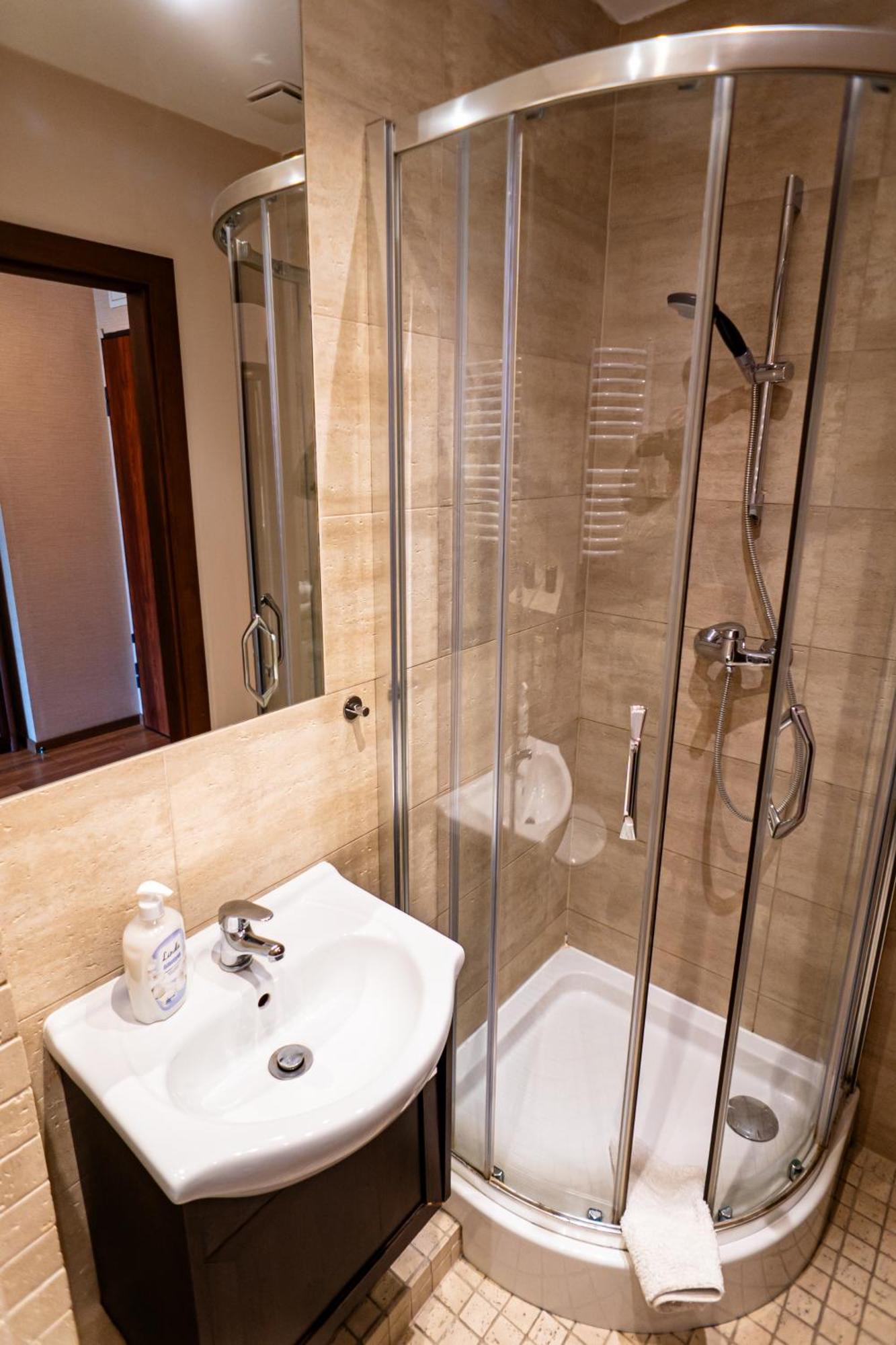 Triton Apartments In Warsaw Room photo